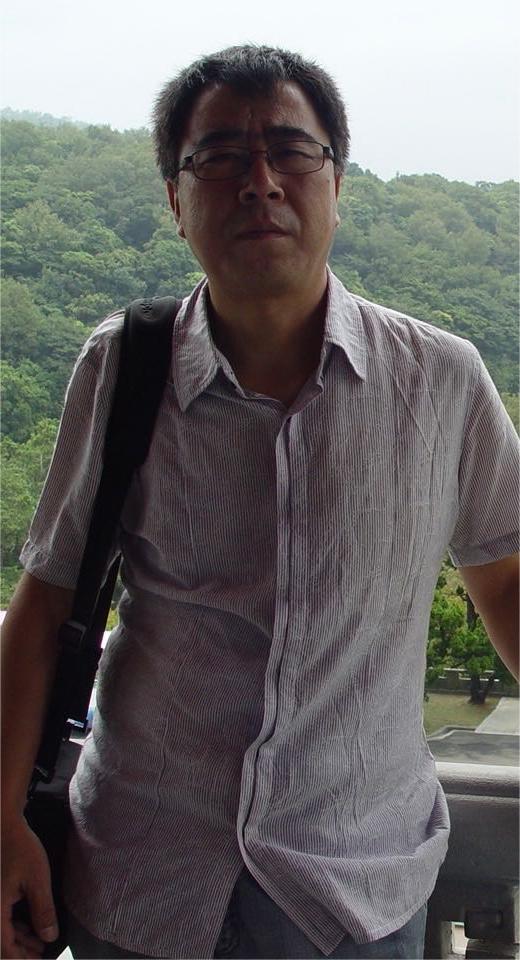 授予学位